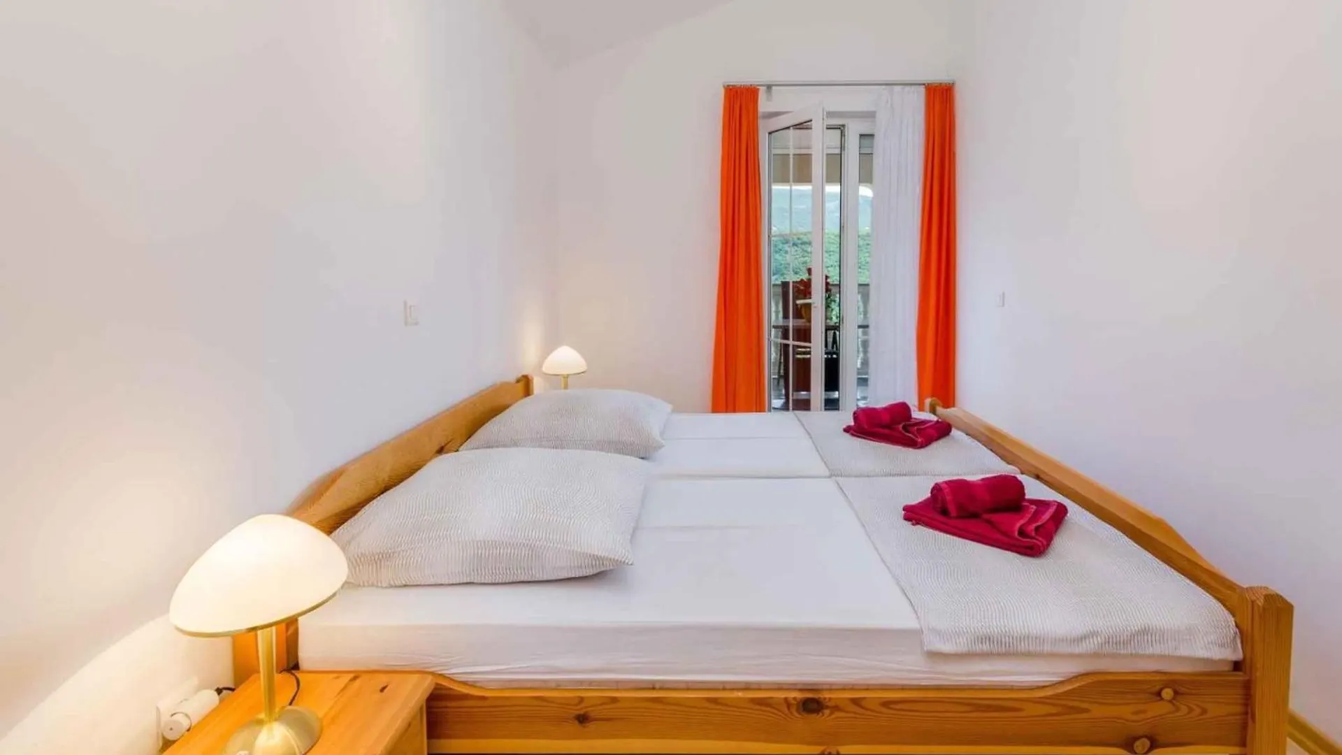 Apartments In Crikvenica 5281