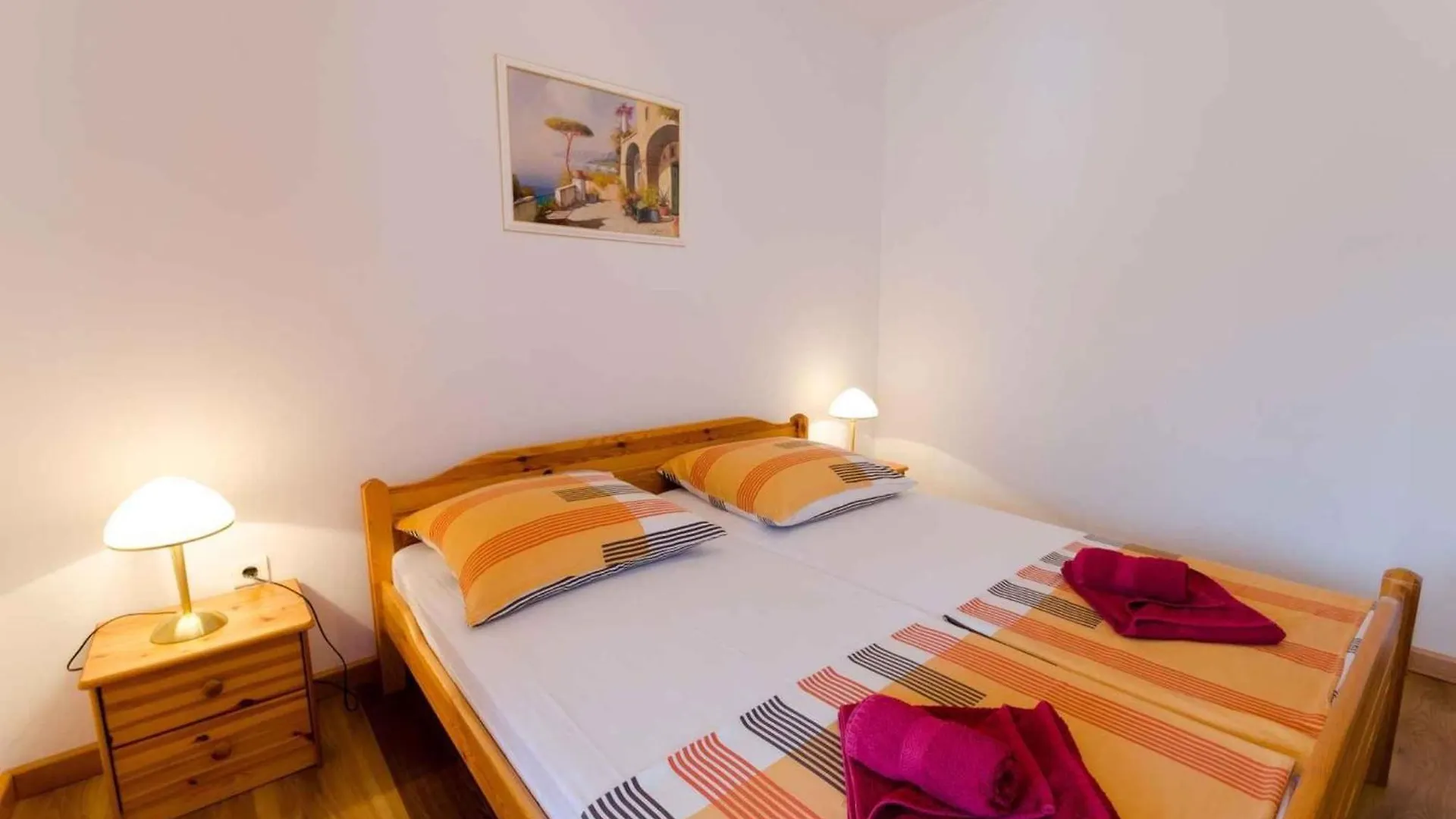Apartments In Crikvenica 5281