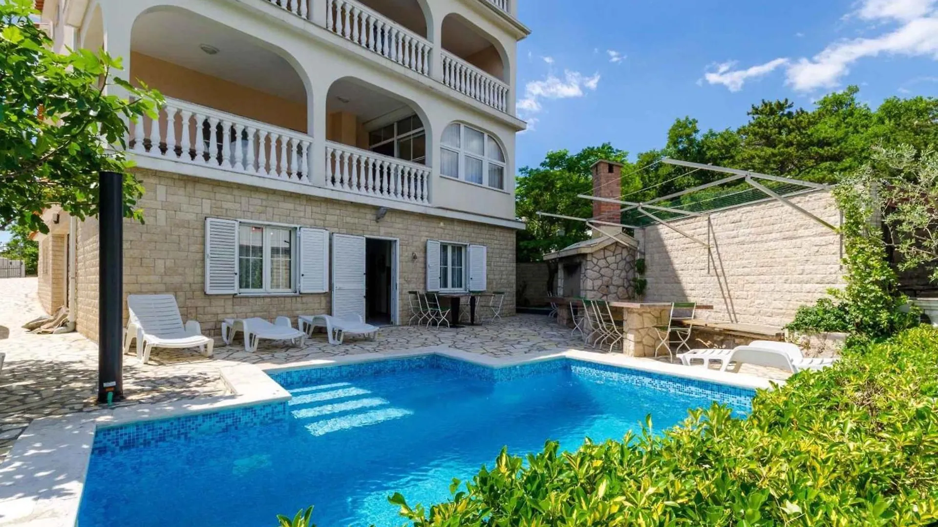 Apartments In Crikvenica 5281 0*,  Хорватия